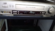 JVC 多系統 Super VHS 錄影機