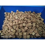 {Ready Stock }Aquarium Filter Material Biochemical Ring Bacteria House Filter {200g} about 40biji