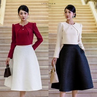 Luxury stylized collar long-sleeved office shirt designed by LYNTRAN A-4342D - Velvet fabric, 40cm l