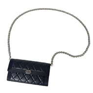 CHANEL *自加鏈＞送無品牌扣＋無品牌鏈帶* Boy 長銀包 WOC