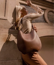 RABEANCO LOIS Hobo Bag Leather Adjustable Bag Dark Brown可調式肩帶 斜揹包 斜孭袋 單肩包 扇貝包 手袋 深啡色 深咖色