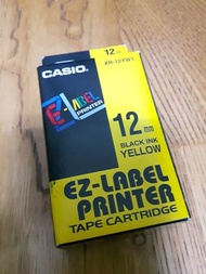 CASIO 卡西歐 12mm XR-12YW1 黃色底黑子字 原廠標籤色帶  #外包裝有拆過但未使用