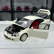 LCD Model 1:18 Scale  Diecast Honda Integra DC5 Type R White vehicle Model Car