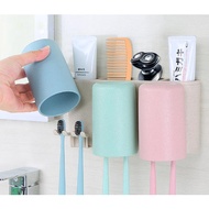 ECOCO E1615 3-cup bathroom shelf..