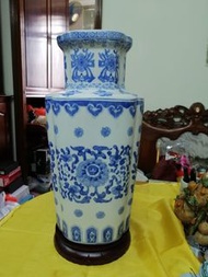 青花瓷花瓶