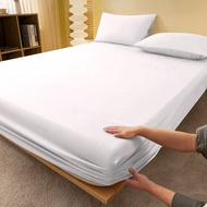 1pc Solid Color White Fitted Sheet, Mattress Protector, Mattress Cover For Bed, Soft And Breathable,