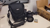 Canon E500D 單鏡反光相機 連 18-55 mm 原裝 Kit 鏡 相機袋 充電器及電池 X 2