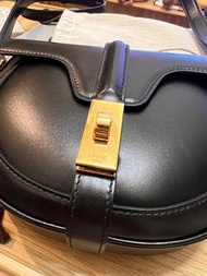 ❤️ Celine 16 besace small black 經典包