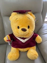 迪士尼 - 小熊維尼畢業公仔