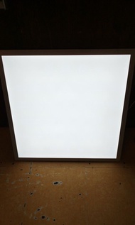 輕鋼架平板燈LED/40W/白光/東亞照明/2023年11月製造/8成新