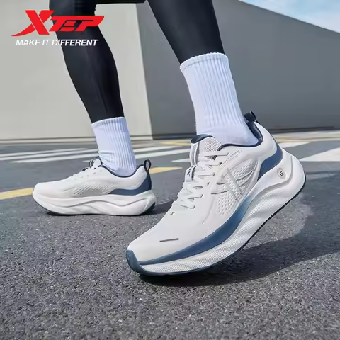 Xtep Cloud Wing 3.0 Men's Running Shoes 2025 Summer New Stability Shock Absorbing Wear Resistant Sof