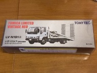 Tomica Limited Vintage Neo Isuzu Elf 貨車模型