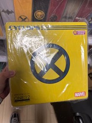 Mezco PX Cyclops