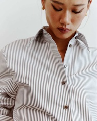 AOP Archive - Ultimate Striped Shirt (มี2สี) เชิ้ตคอปก เชิ้ตพอดีตัว เชิ้ตลายทาง เชิ้ตใส่ไปทำงาน เชิ้