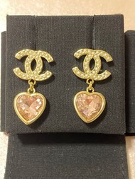 Chanel cc logo 粉紅水晶愛心耳環