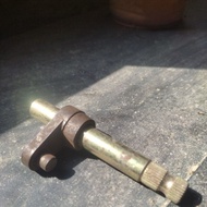 Yamaha DT100 DT 100 gear over axle