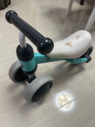 三輪車