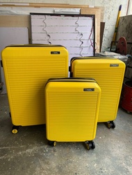 Nat Geo 29+25+20” national geographic 美國國家地理 clearance sale 👍🏻👍🏻👍🏻 清倉特價 全新 new 8 wheels spinner 喼 篋 