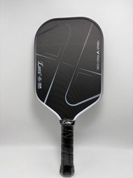 全新Luzz路茲PRO4地獄火匹克球拍 黑色款 碳纖維材質 拍面190×420mm 重量230+_5厚度16mm 手柄140mm