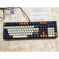 Old silent mechanical keyboard, ikbc c104 cherry silent red switch