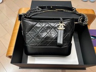 Chanel 流浪包Gabrielle Hobo Bag Small size(Black)