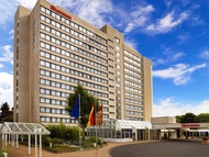 คราวน์ พลาซ่า แฟรงก์เฟิร์ต คองเกรส โฮเทล บาย ไอเอชจี (Crowne Plaza Frankfurt Congress Hotel By IHG)
