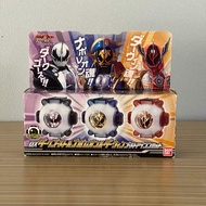 DX Dark Ghost & Napoleon Darwin Eyecon Set Boxed (Eyecon From Kamen Rider Ghost)