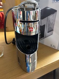 Illy capsule 咖啡機