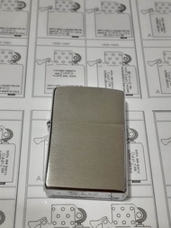 อะไหล่เฉพาะถังนอก zippo ขนาดมาตรฐานสีเงินผิวโครเมี่ยมขัดด้านลายเรียบของใหม่ไม่ผ่านการใช้งานรับประกัน