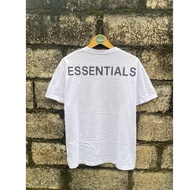 White essential t-shirt