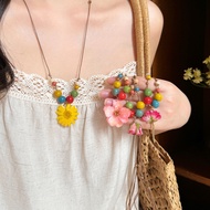Vacation-Style Daisy Flower Necklace for Women Vintage Ethnic-Style Sweater Necklace for Women