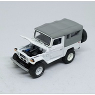 Johnny lightning 1980 toyota land cruiser fj40 white classic gold collection loose diecast 1/64 (t)