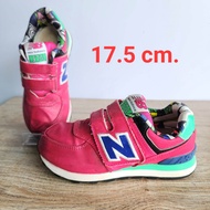 new balance รองเท้าเด็กแบรนด์มือสอง [Size 17.5 cm.]