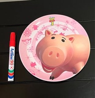 (3696) 全新Toystory 3 Disney 粉紅色豬仔，膠碟約20cm，不適用於微波爐 non microwaveable, 清貨價$18