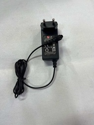 Adaptor Charger Casan Kabel PC Monitor Komputer LG 20m39h B