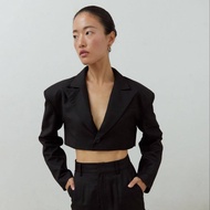 AIMER - Structured Crop Suit สูทครอป แขนยาว