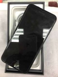 iPhone 8 64g (黑色)