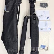 Sirui A-1205 Y-11 碳鑯維腳架連雲台 (歡迎出價)