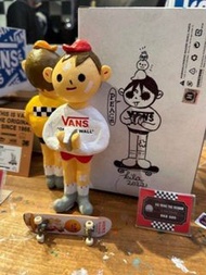 How2work x Vans Kila Cheung Siu Ming The Reader