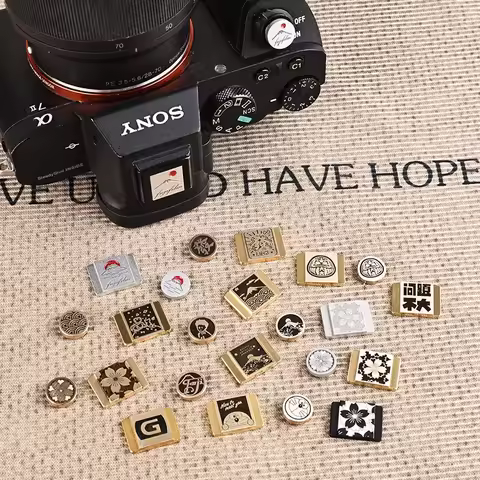 Metal Hot Shoe Cover Shutter Button For Sony ZV1 A7M4 A7C2 A6700 A7R5 FX30