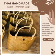 กระจูดสาน กระเป๋าถือ กระเป๋าสาน งานแฮนด์เมด  ส่งจากแหล่งผลิต งานจากวัสดุธรรมชาติ Thaihandmade ของรับไหว้ ของขวัญ #krajoodbag #thaihandmade #ของขวัญ#กระเป๋าสาน