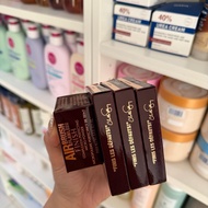 CT Flawless Finish Powder 8g & 3.4g (Refillable) with Case & Box