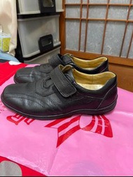 「 二手鞋 」 Crocodile 男版皮鞋 27cm（黑）鐵3-2