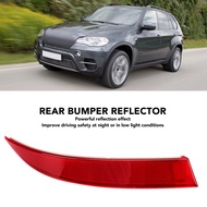 แผ่นสะท้อนแสง Bemper Belakang ที่มีประสิทธิภาพสะท้อนแสงสีที่คลุมแถบสะท้อนแสงกันชนตัวเรือนติดตั้งสีแด