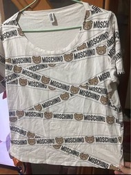 正版MOSCHINO Moschino 繃帶熊上衣🐻 UNDERWEAR 尺寸M胸寬46公分衣服長56 $599 運35