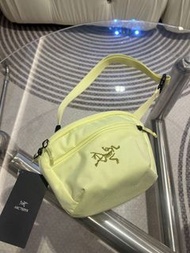 Arcteryx Mantis 1.5L 輝耀黃 便捷徒步斜跨包戶外 腰包
