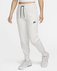 Nike Sportswear Tech Fleece กางเกงจ๊อกกิ้งเอวปานกลางผู้หญิง