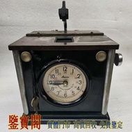 【鑒寶閣】實體店鋪 全港十八區上門 滿洲銀行奉天分行考勤鐘打卡鐘，酸枝擺件，古董傢私， 扶手椅， 太師椅 ，靠背椅，圈椅，搖椅，躺椅，折疊椅，圓凳，方凳，長板凳，小板凳，羅漢床，架子床，花床，拔步床，