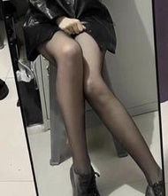 少女的貼心小物-原味黑色絲襪二手絲襪淘汰絲襪～上班穿便宜賣有緣人