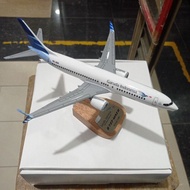 REPLIKA Miniature of GARUDA INDONESIA Airplane Replica B737-MAX 8